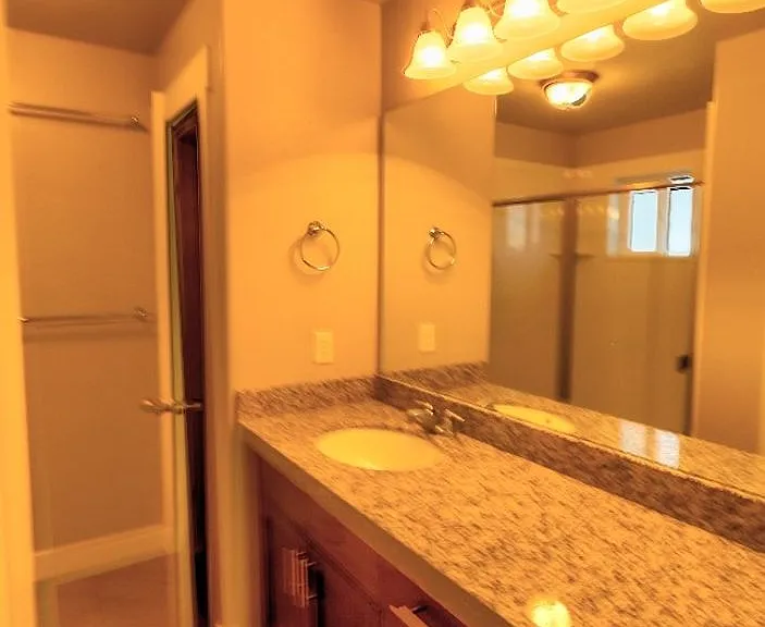 7440 N Hutch Ln — Photo 17