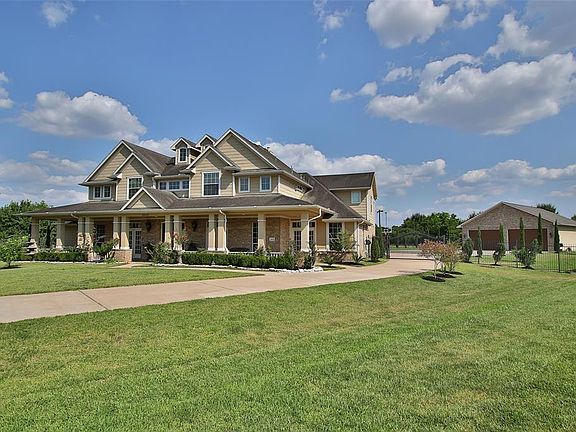 4th image of 26103 Cross Hollow Ln