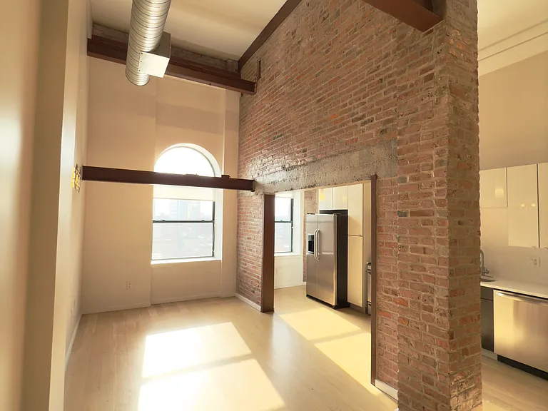 728 Market St #906 — Photo 21