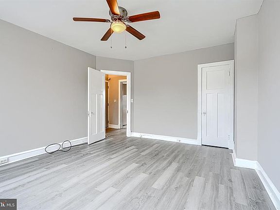 4th image of 4243 Shamrock Ave #2
