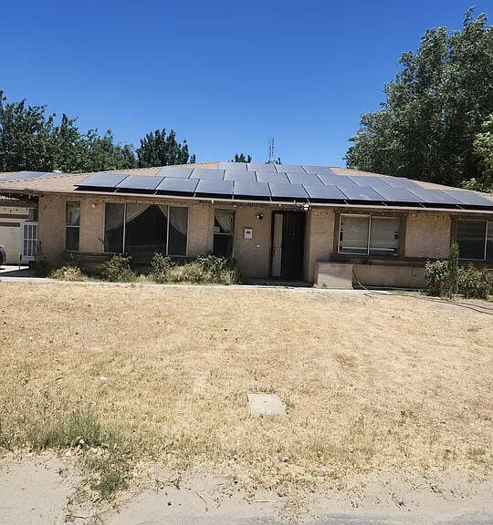 15723 E Avenue Q7 — Photo 1