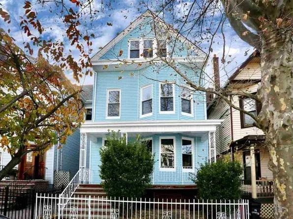 29 Cooper Place image 1 of 3