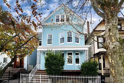 29 Cooper Pl #3 Photo 1