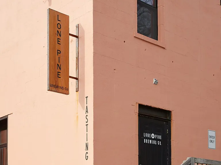 14 Anderson St #2 — Photo 31