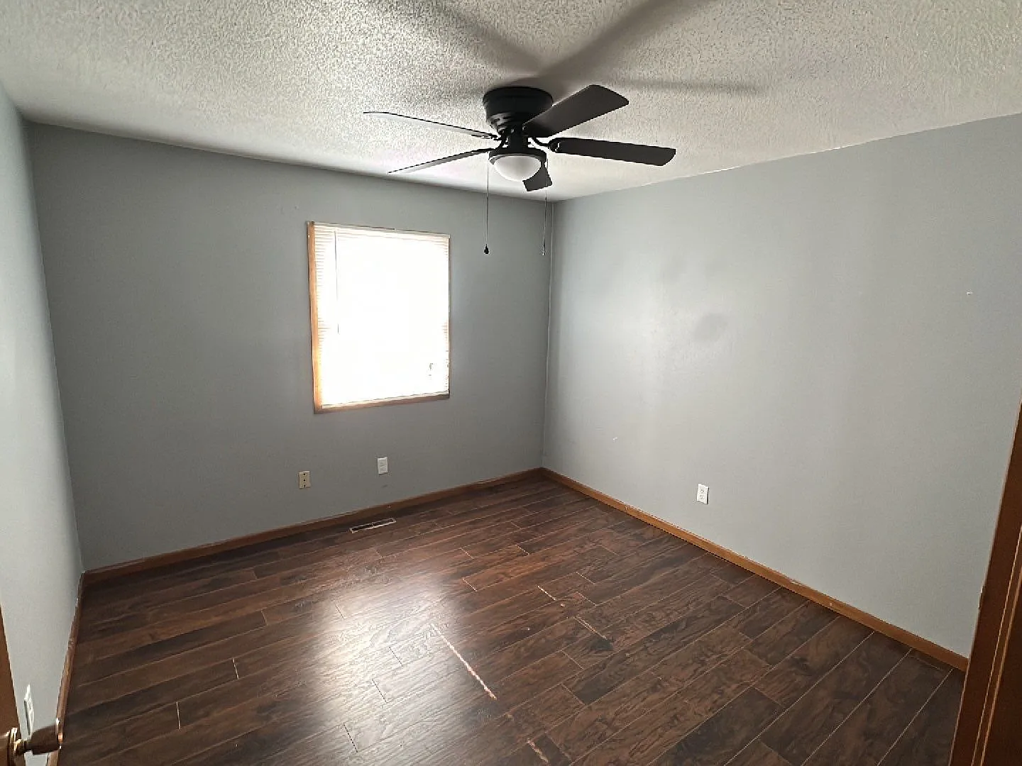 Alton 8-Unit — Photo 3