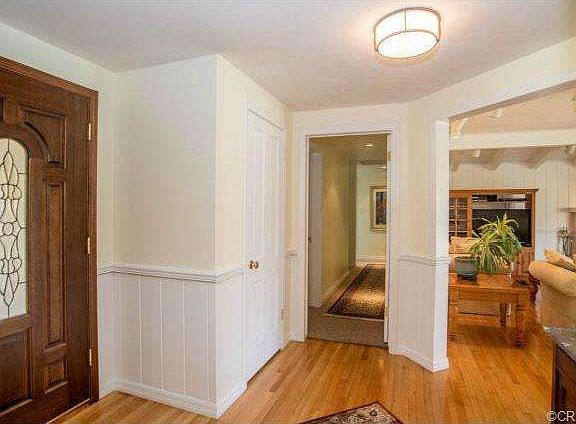 5th image of 13601 Laurinda Way