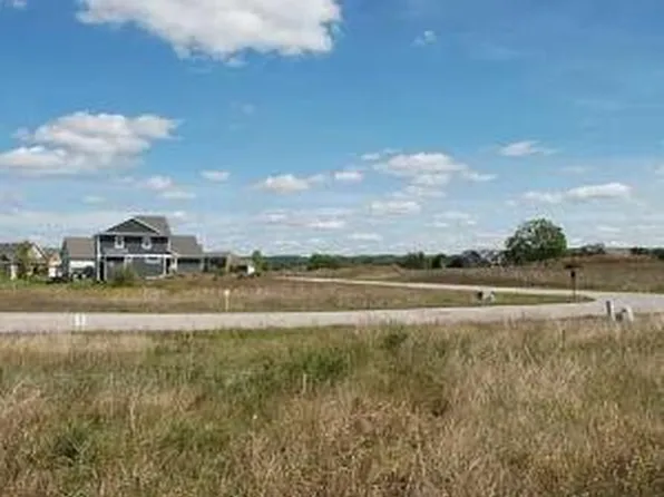 732 Vienna Way, Traverse City, MI 49696