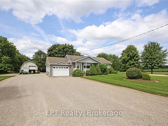 3rd image of 41456 Harriston Rd