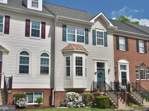12332 Darton Woods Loop, Bristow, VA 20136