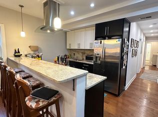 400 21st St NE APT 5, Washington, DC 20002