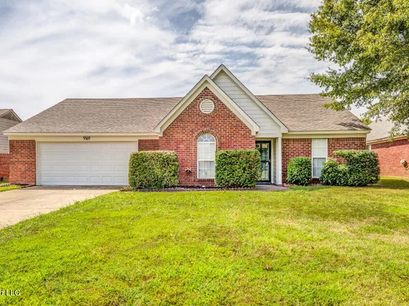 9169 Pimlico Dr, Southaven, MS 38671