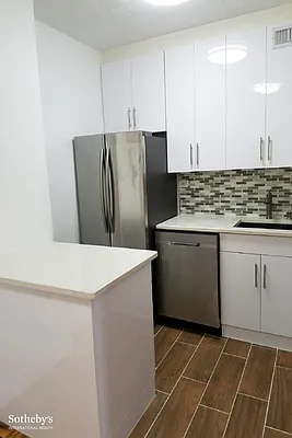 Rented by Sotheby's International Realty | media 9