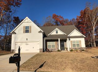 4015 Oxford Ln, Gainesville, GA 30506