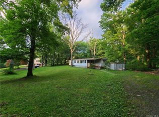 568 Dosen Rd, Middletown, NY 10940