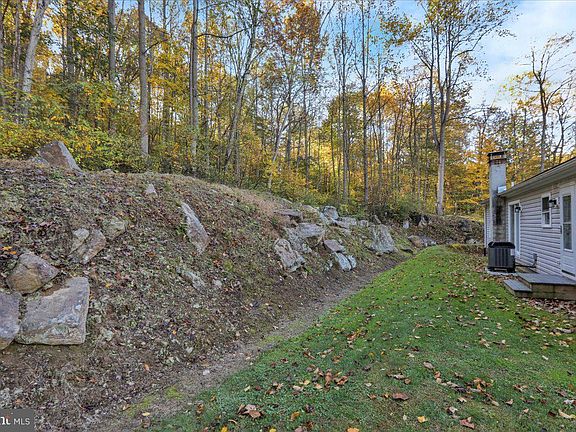 5th image of 119 Smoketown Rd