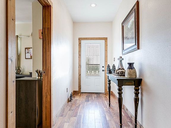 2nd image of 11461 Twin Lakes Ln