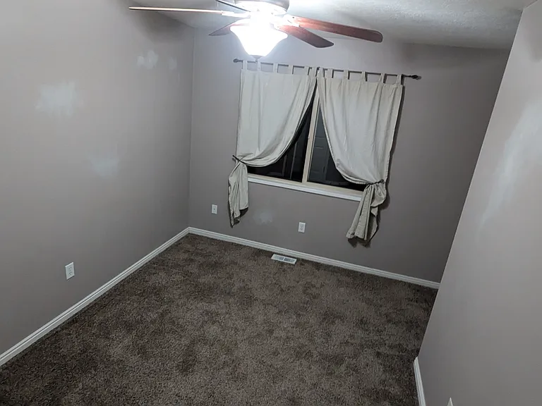 2383 S 1350 W — Photo 16