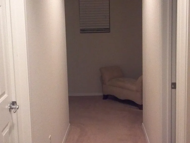 8352 W Vernon Ave — Photo 4