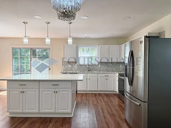508 Stonecreek Dr — Photo 14