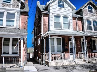 235 S 8th St, Columbia, PA 17512