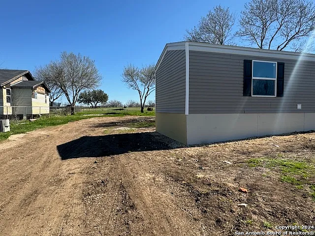 18480 Leal Rd — Photo 4