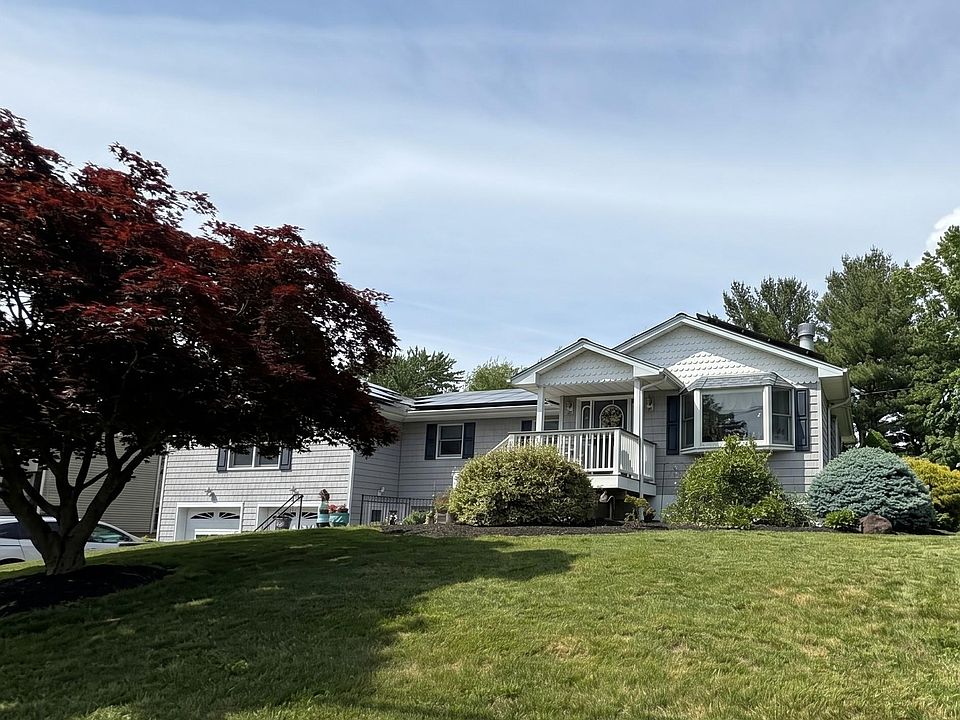 1st image of 14 Esther Avenue