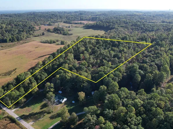 488 Clark Smith Rd, Mitchell, IN 47446