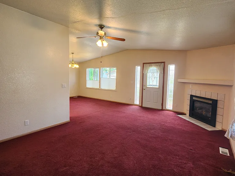 17 E Nicklaus Ave — Photo 9