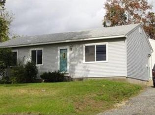 83 Maple St, Spencer, MA 01562