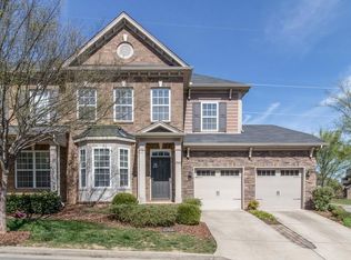 2023 Traemoor Village Dr, Nashville, TN 37209