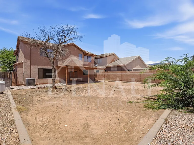 6107 N 135th Dr — Photo 33