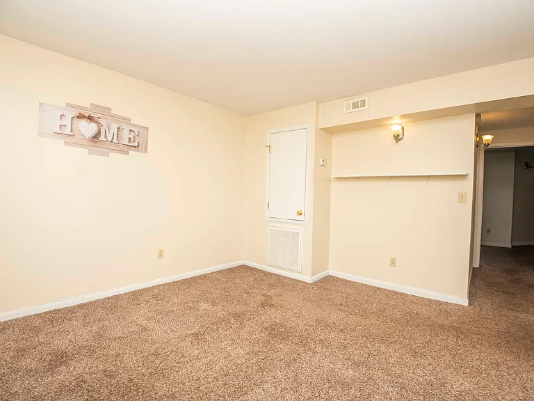 1705 Washington Ave #2 — Photo 6