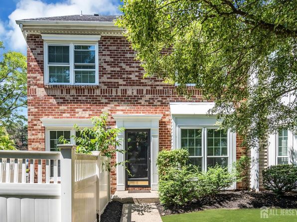 10 Brighton Way