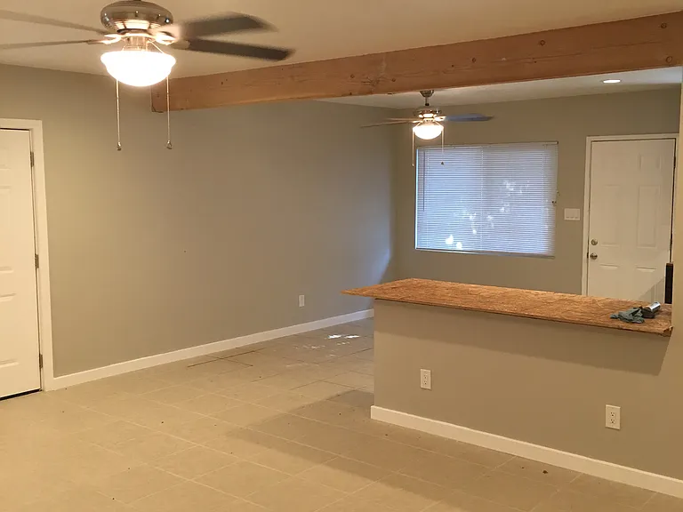 350 E Chuckwalla Rd #1 — Photo 3