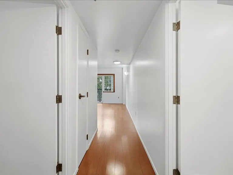 West Park Place — Photo 29