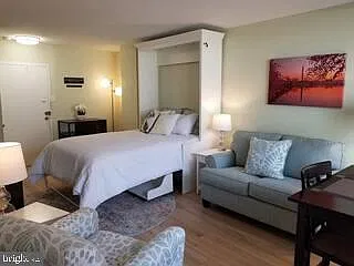 River Place Co-Op — Photo 1