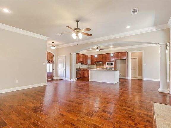 4th image of 316 Place Saint Julien