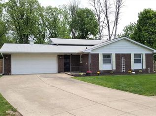 2809 Saturn Dr, Indianapolis, IN 46229