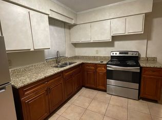 3290 64th Ave N APT 3, Saint Petersburg, FL 33702