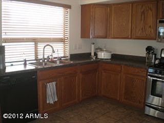 4th image of 29266 N Rosewood Dr