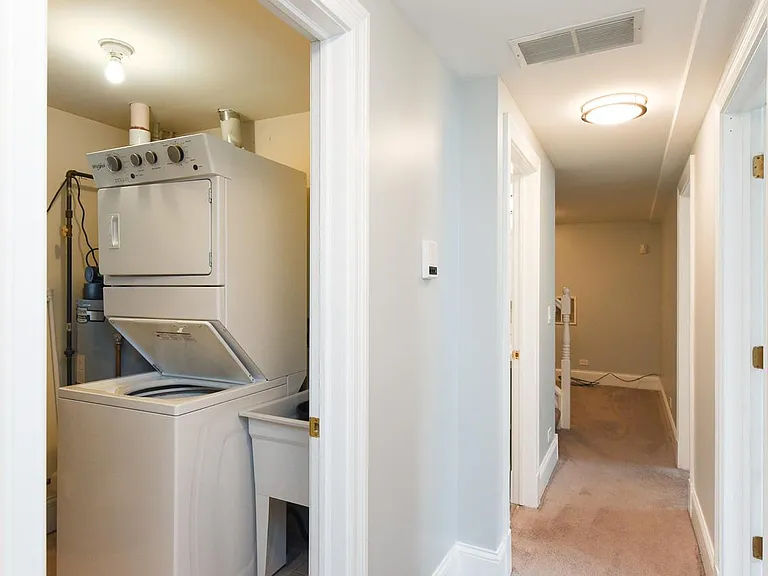 1713 W Julian St #1R — Photo 31