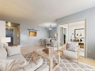 8351 McLaughlin Rd S #218, Brampton, ON L6Y 4H8