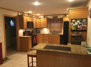 203 Windsor Ave, Hopatcong, NJ 07843