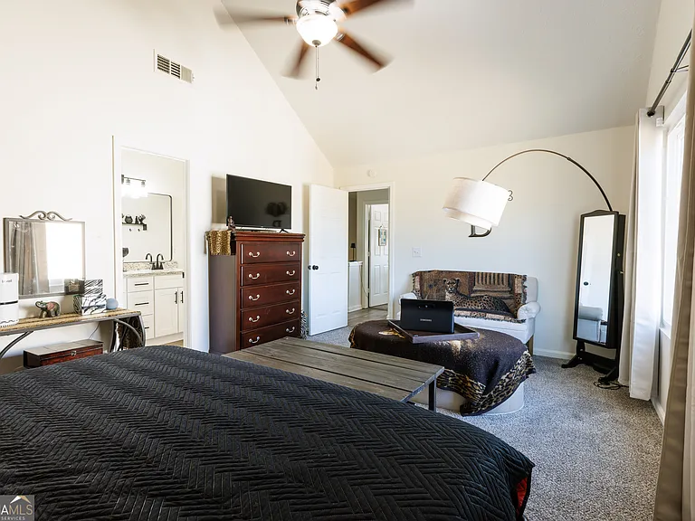 45 Chandler Field Dr — Photo 11