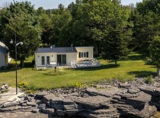 5366 Clark Point Rd, Henderson, NY 13650