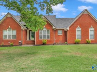 1211 Cimarron Dr, Scottsboro, AL 35769