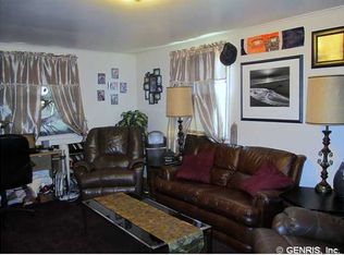 472 Blossom Rd, Rochester, NY 14610