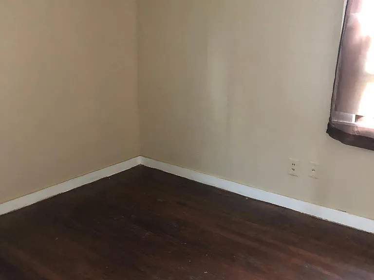 1390 McClelland Ave — Photo 11