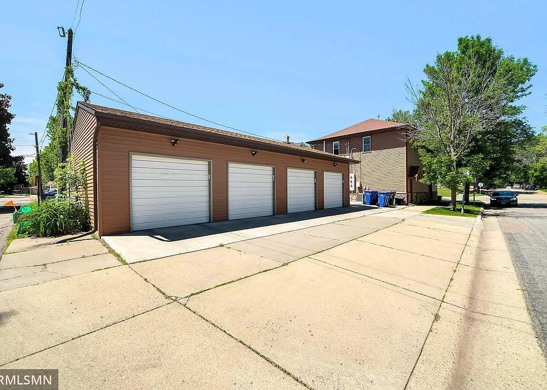 Building Photo - 481 Warwick St #4