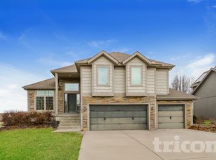 7400 N Tipton Ave, Kansas City, MO 64152